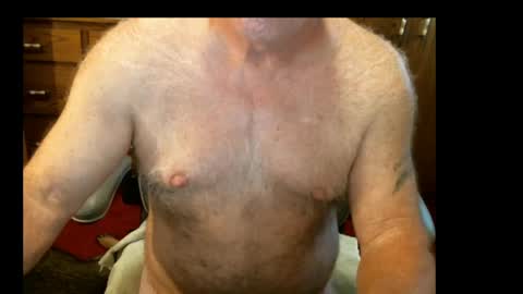 northcountryguy762 online show from May 18, 11:11 pm