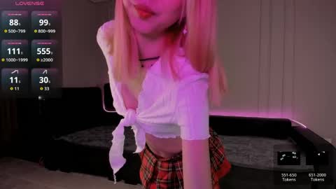 Jennie online show from May 1, 5:07 pm