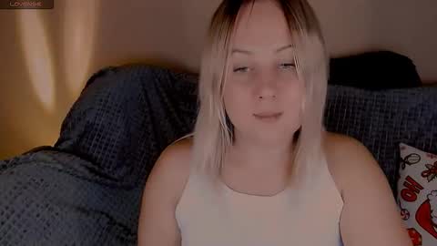 hi glad to chat online show from September 23, 1:38 pm