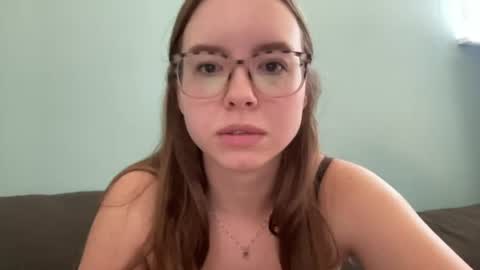 notsydneysweeney online show from July 4, 5:27 pm