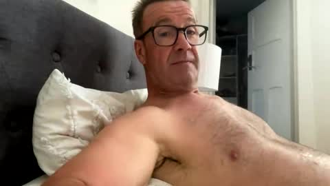 Nottsaust online show from February 18, 1:49 am