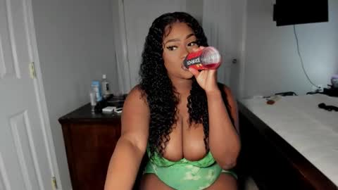 Nova online show from March 24, 6:03 pm