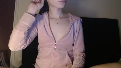 Olivia online show from January 13, 3:23 am