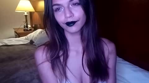 novalovelle online show from February 4, 3:10 am