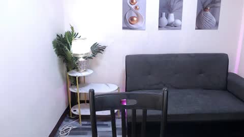novalustre69 online show from July 11, 4:21 pm