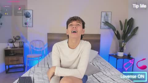 NovayBrian online show from September 19, 4:49 am