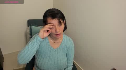 nuit_rose online show from March 5, 7:28 am