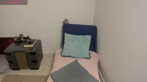 nuit_rose online show from September 21, 2:48 am