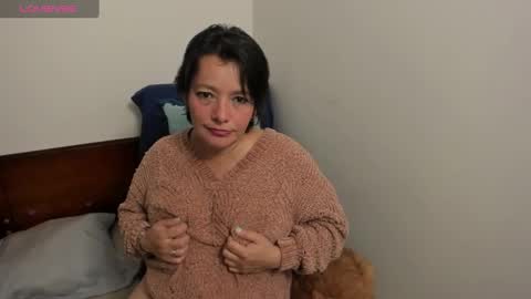 nuit_rose online show from March 11, 2:10 am