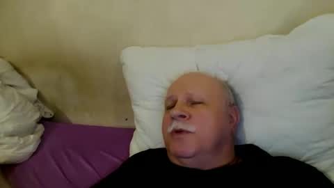 nukiss online show from February 26, 9:09 pm