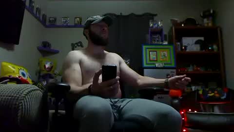 Awwwww Hey Sweetie Pies. Welcome To The Sweetie Pie Lounge. Enjoy The Dad-Cast. SweetCorny Fun-loving Dad Talk. online show from October 30, 5:30 am