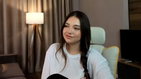 Rachel online show from July 10, 7:18 pm