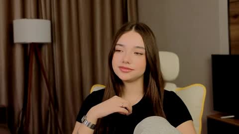 Rachel online show from May 30, 8:07 pm