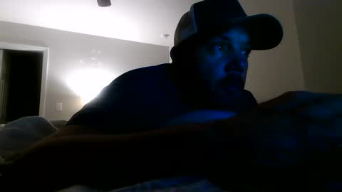 nuttincowboy727272 online show from February 22, 2:26 am