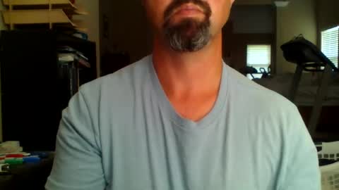 nvrenuff1979 online show from July 28, 12:48 pm