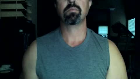 nvrenuff1979 online show from June 11, 10:24 am