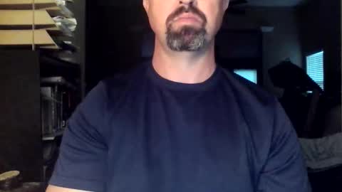 nvrenuff1979 online show from March 17, 11:37 am