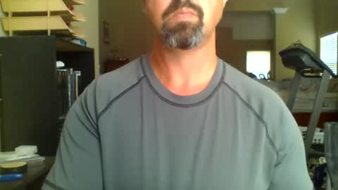 nvrenuff1979 online show from June 13, 3:11 pm
