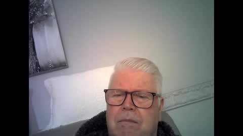 stockings  suspenders mad online show from February 26, 3:21 pm