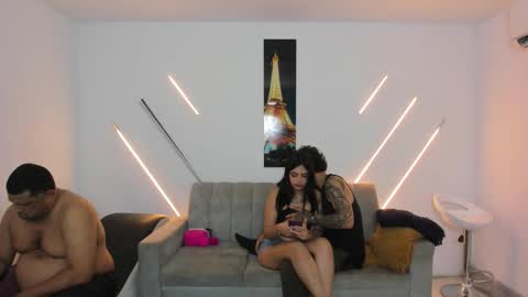 nympho_nathy_sophi online show from February 15, 1:43 pm