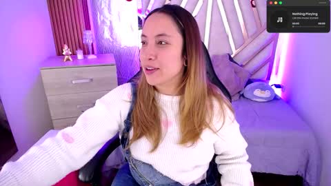 Alex   .    online show from March 25, 2:29 am