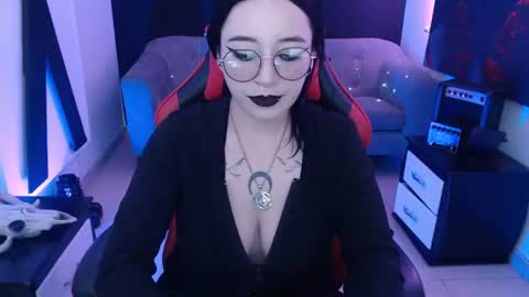 Nyx online show from July 6, 12:13 pm