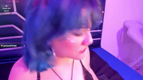 Nyx  online show from January 14, 7:11 pm