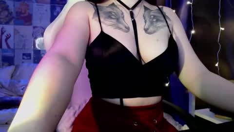 obsidian_siren online show from February 17, 3:33 pm