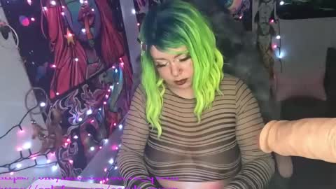 occvlt qveen online show from March 3, 4:03 am