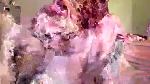 ocnyrmvntufr online show from December 17, 6:31 am