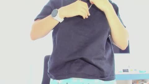 Evie online show from February 10, 5:43 am