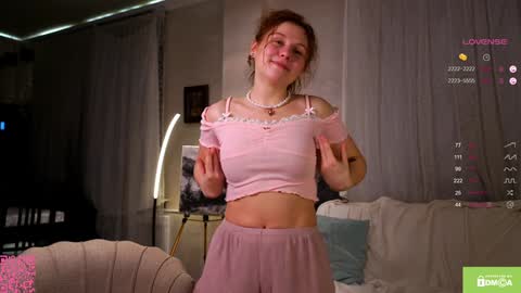 Selena online show from January 30, 9:04 pm