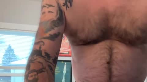 Office Dad online show from November 9, 7:27 pm