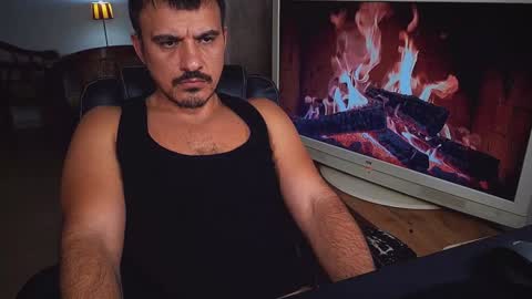 officeman7 online show from January 10, 8:04 pm