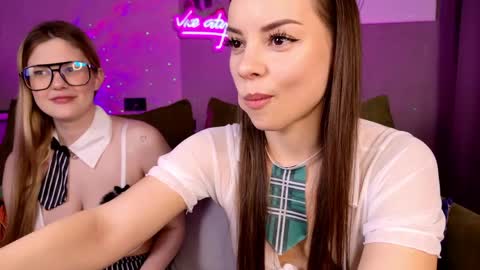 Monica online show from March 22, 2:10 pm