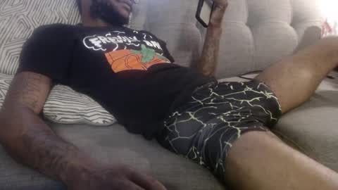 Snapshot of ogdigbick chatting on October 8, 2:34 pm OGDigBick online show from October 8, 2:34 pm