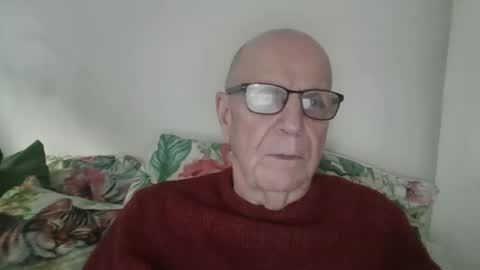 oggi95 online show from January 12, 3:41 pm