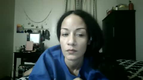 Lit en Cama online show from December 28, 1:29 am