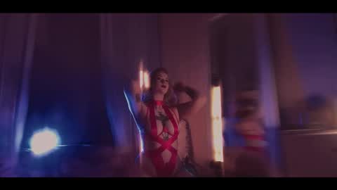 your dear Lilith Chapman online show from November 17, 9:45 am