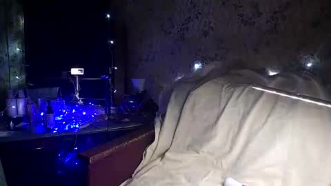 Liza not Mary hehe online show from December 8, 4:07 pm