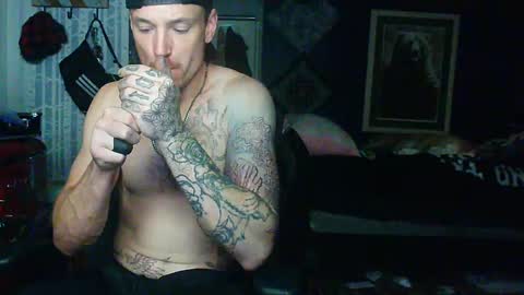 who dares  toss me some  tips lets have fun online show from September 9, 9:42 am