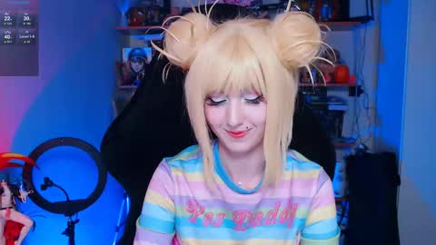 Clementine  Clem  online show from December 6, 10:11 am