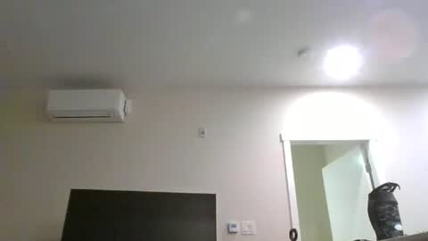 ohdoyle93 online show from July 29, 10:04 am