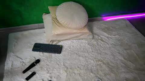 Julia online show from March 2, 7:15 am