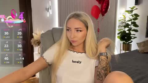 Emma online show from February 18, 1:16 am