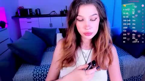 Light  online show from October 29, 11:38 pm