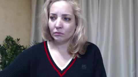 Mari online show from January 11, 12:00 pm