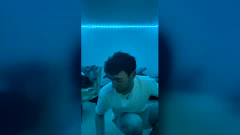 W online show from December 20, 12:17 am