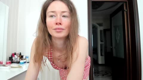            Welcome to my fans page  online show from March 10, 7:02 am