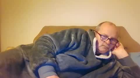 old_fkr online show from February 17, 10:49 pm